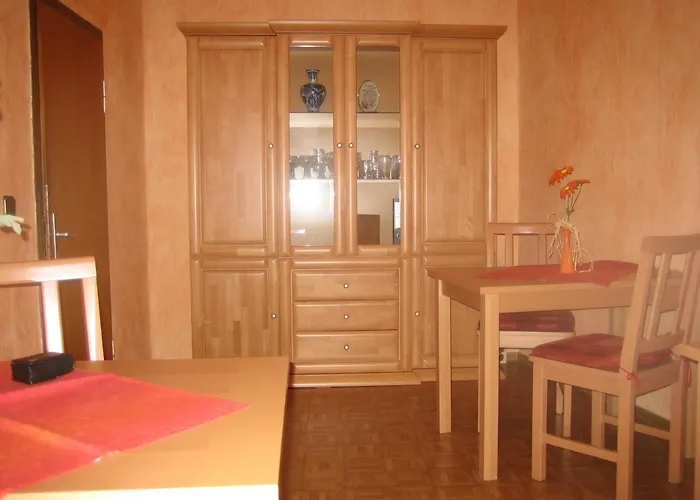 Gaestehaus Kiesgen-mendgen ברנקסטל - קיס