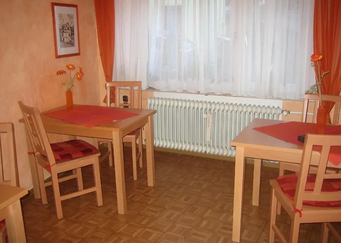 בית הארחה Gaestehaus Kiesgen-mendgen 3*