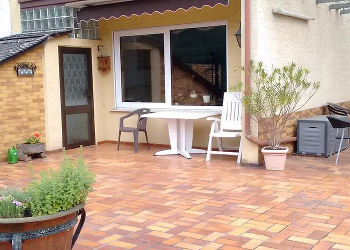 בית הארחה Gaestehaus Kiesgen-mendgen 3*